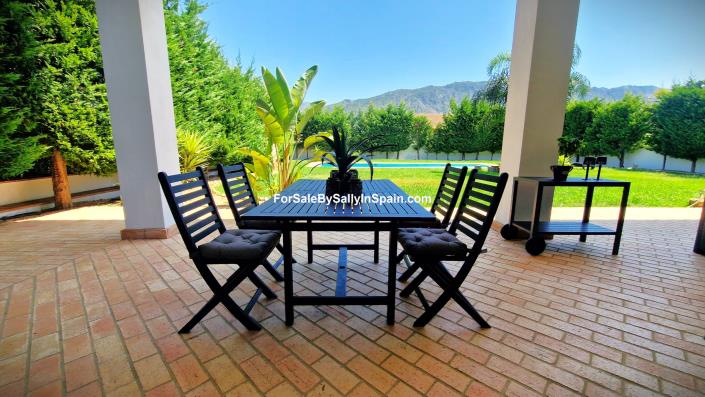 Image No.11-3 Bed Villa for sale