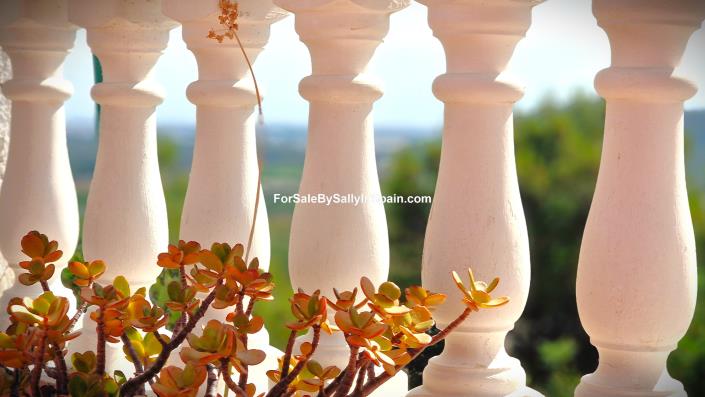 Image No.13-3 Bed Villa for sale