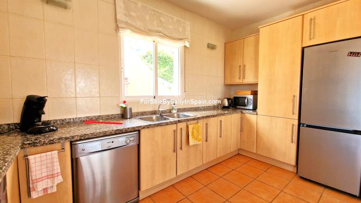 Image No.21-3 Bed Villa for sale