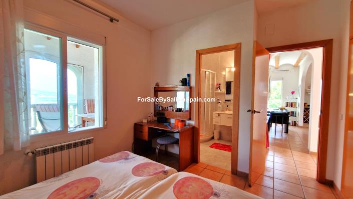 Image No.27-3 Bed Villa for sale