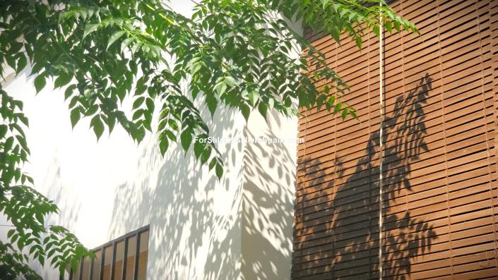 Image No.40-4 Bed Townhouse for sale