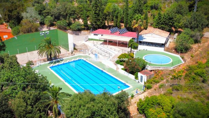 Image No.3-4 Bed Townhouse for sale