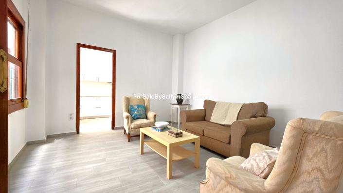 Image No.30-5 Bed Townhouse for sale