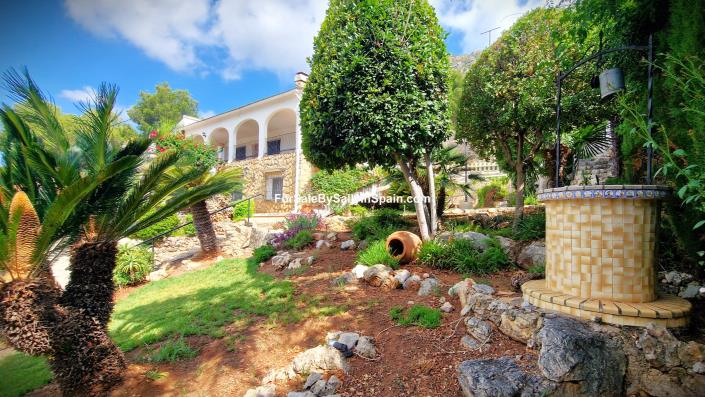 Image No.4-6 Bed Villa for sale