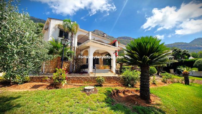 Image No.5-6 Bed Villa for sale