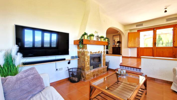 Image No.24-6 Bed Villa for sale