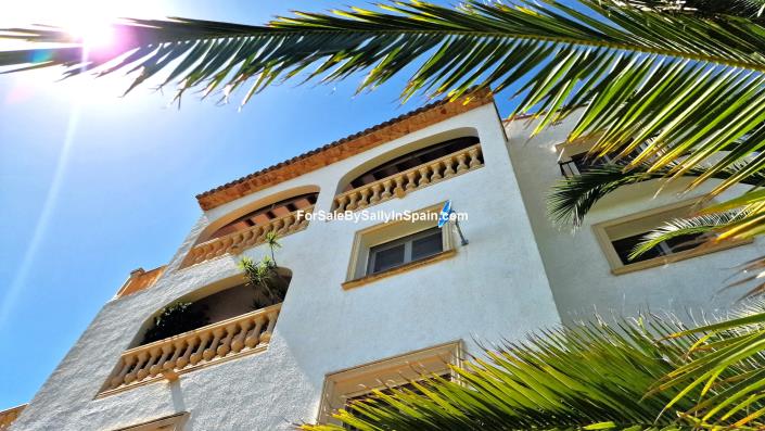 Image No.15-5 Bed Villa for sale