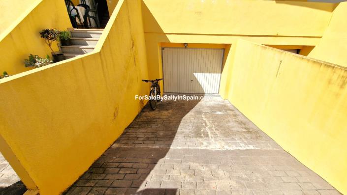 Image No.44-6 Bed House/Villa for sale