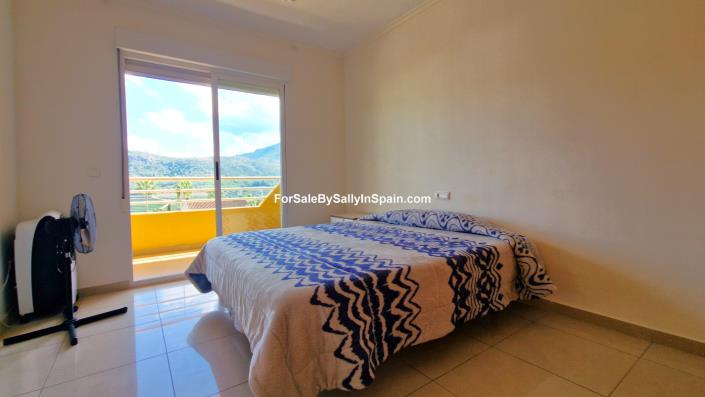 Image No.22-6 Bed House/Villa for sale