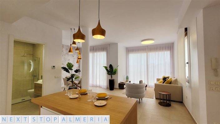 Image No.10-3 Bed Property for sale