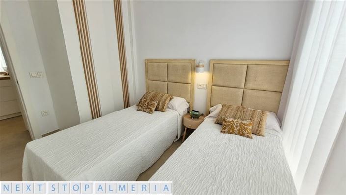 Image No.17-3 Bed Property for sale