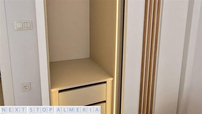 Image No.18-3 Bed Property for sale