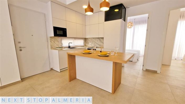 Image No.6-3 Bed Property for sale