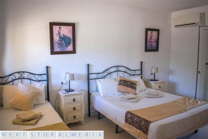 Image No.57-7 Bed Property for sale