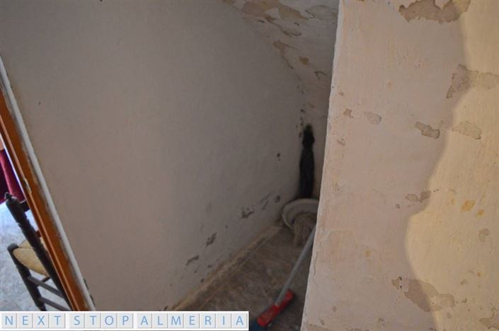 Image No.11-3 Bed Village House for sale