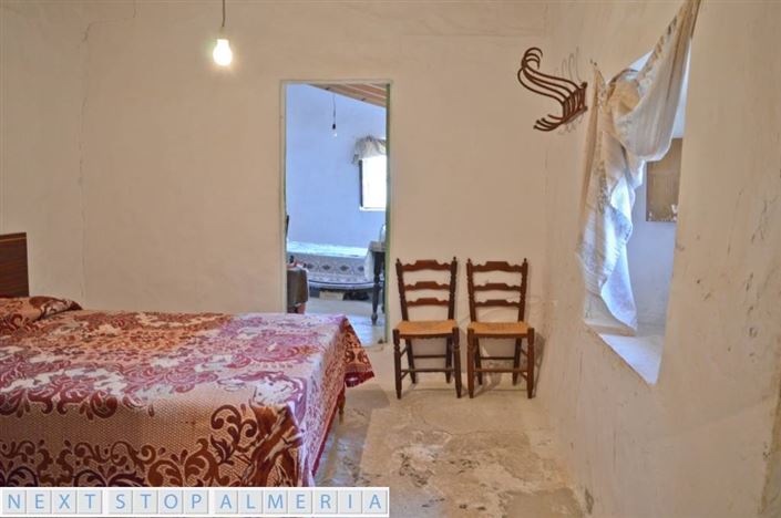 Image No.17-3 Bed Village House for sale