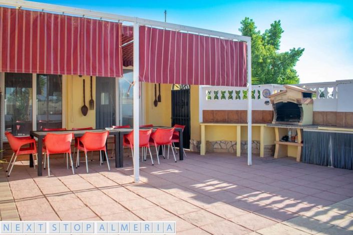 Image No.37-7 Bed Property for sale