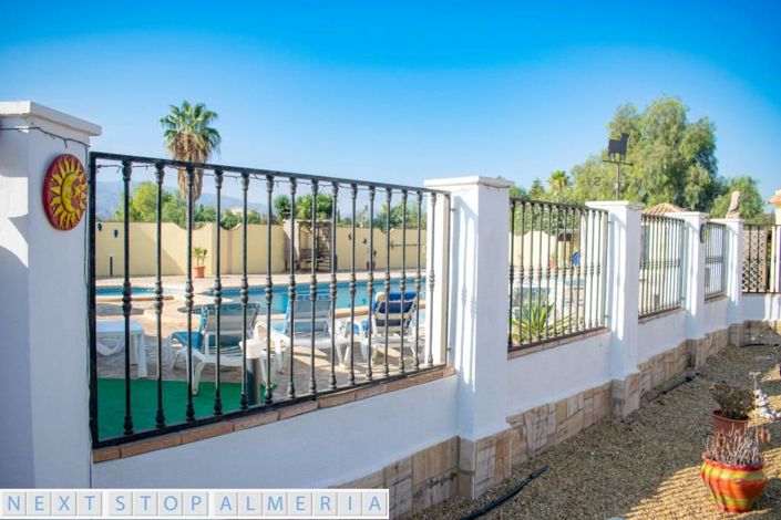 Image No.38-7 Bed Property for sale