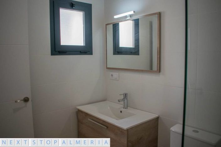 Image No.26-2 Bed Property for sale