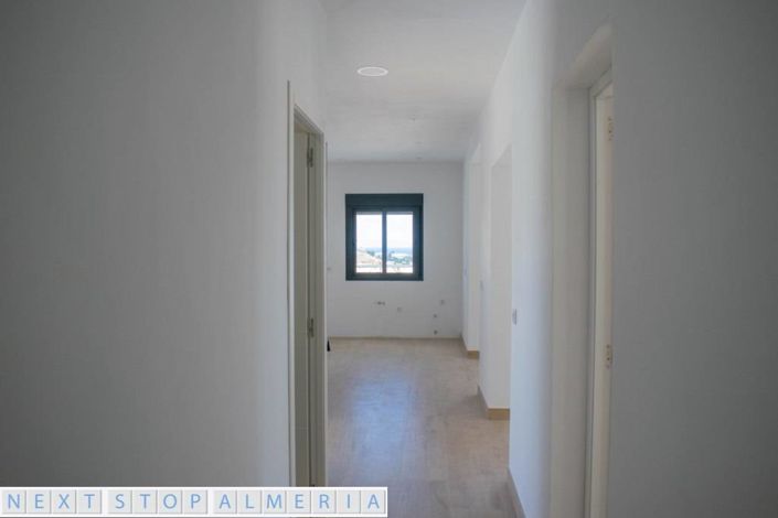 Image No.27-2 Bed Property for sale