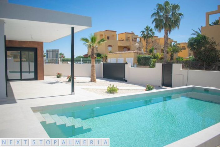 Image No.2-2 Bed Property for sale