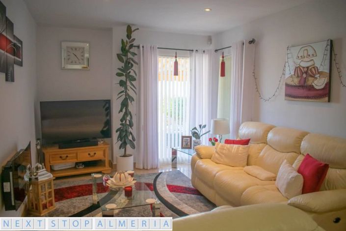 Image No.20-3 Bed Property for sale