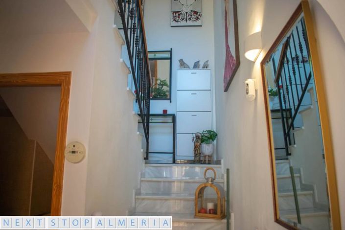 Image No.33-3 Bed Property for sale