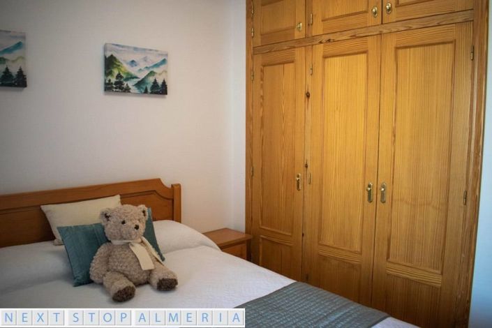 Image No.41-3 Bed Property for sale