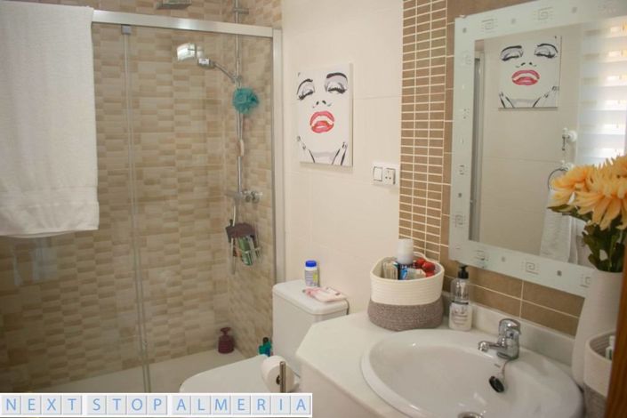 Image No.44-3 Bed Property for sale