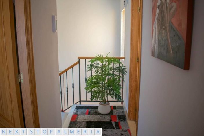 Image No.45-3 Bed Property for sale