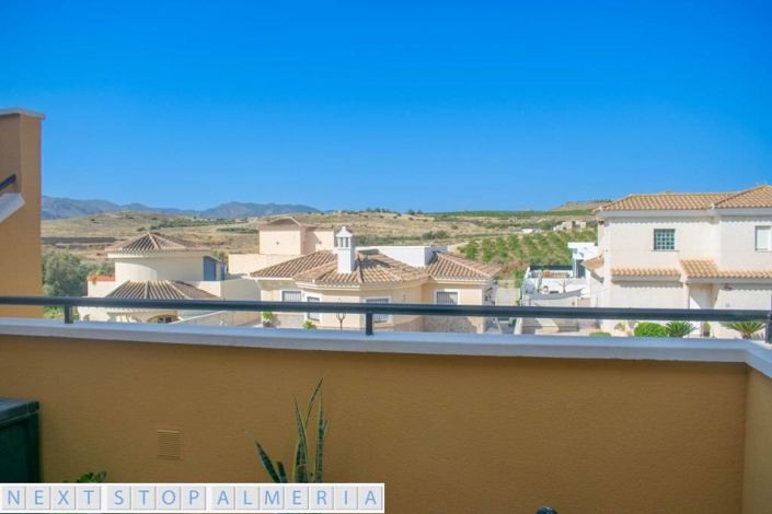 Image No.54-3 Bed Property for sale