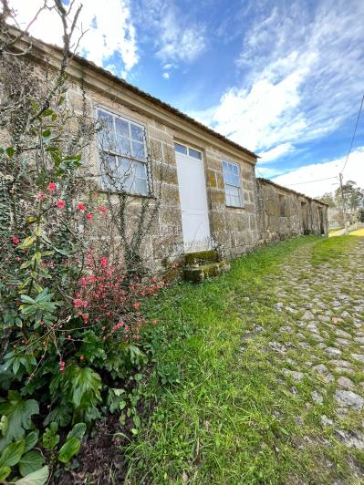 Image No.4-4 Bed Farmhouse for sale