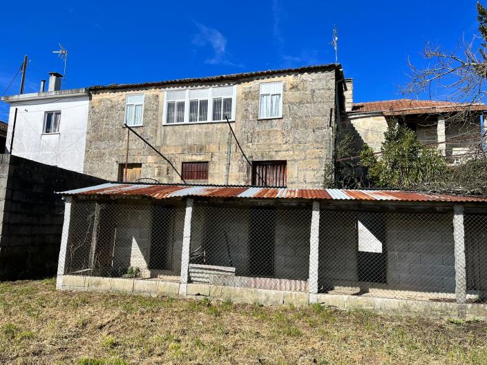 Image No.3-4 Bed Farmhouse for sale