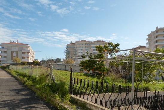 Image No.2-3 Bed Land for sale