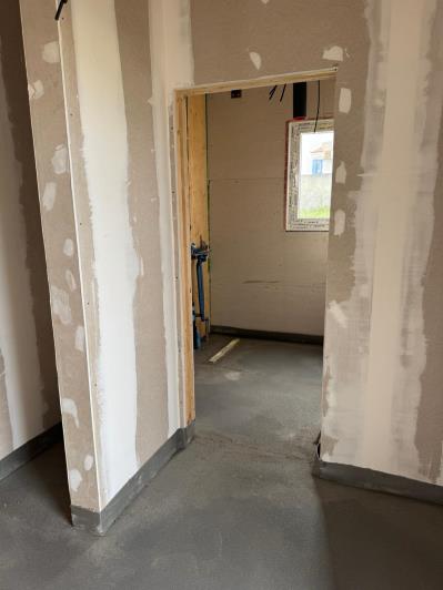 Image No.12-4 Bed House for sale