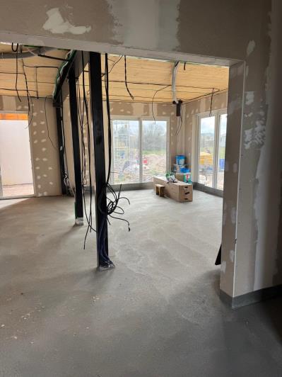 Image No.13-4 Bed House for sale