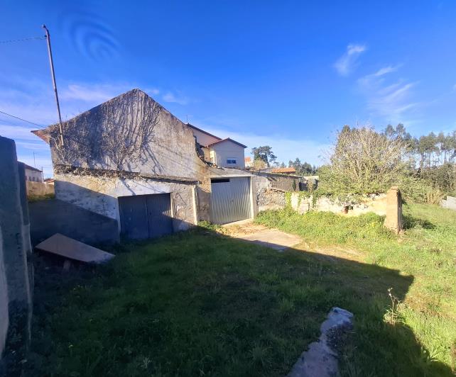 Image No.1-3 Bed Property for sale
