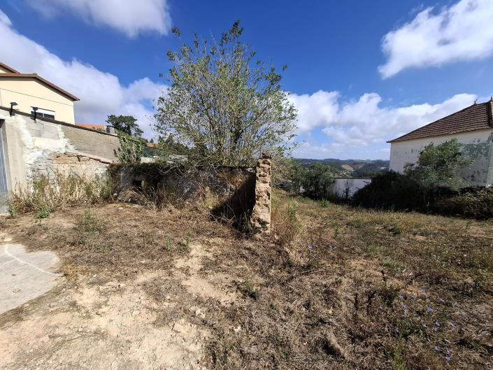 Image No.28-3 Bed Property for sale