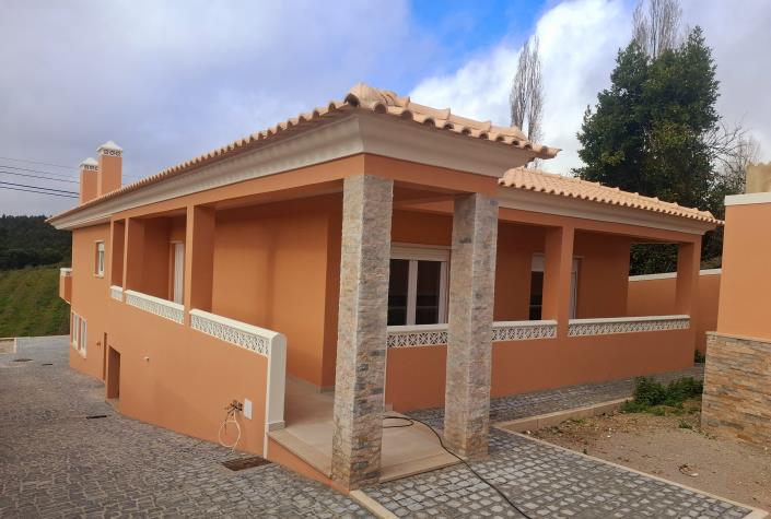 Image No.3-3 Bed Villa for sale