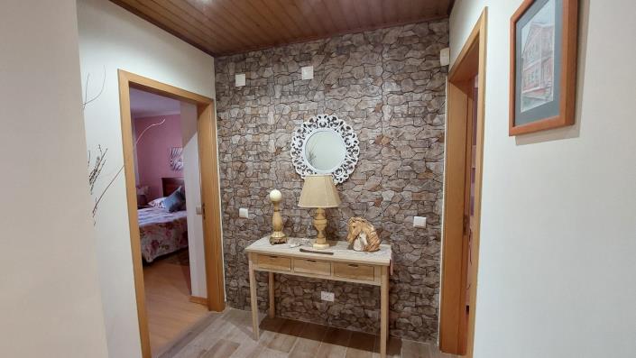 Image No.20-3 Bed Country Property for sale