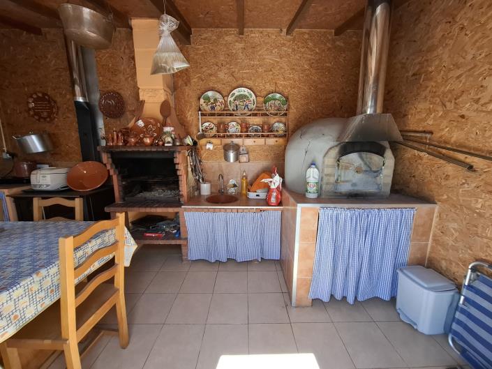 Image No.27-3 Bed Country Property for sale