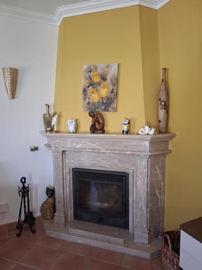 Image No.25-3 Bed Country Property for sale