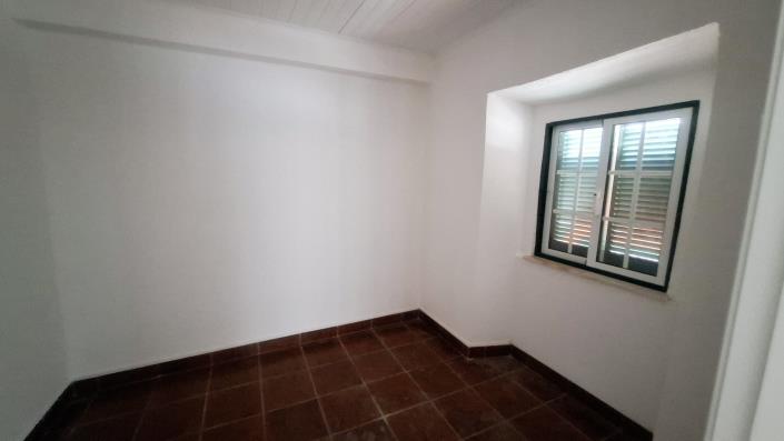 Image No.16-3 Bed Country Property for sale