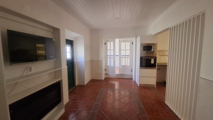 Image No.18-3 Bed Country Property for sale