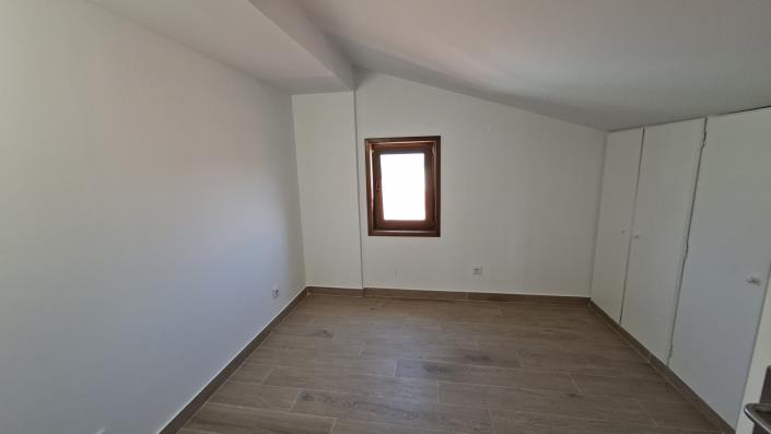 Image No.6-5 Bed House/Villa for sale