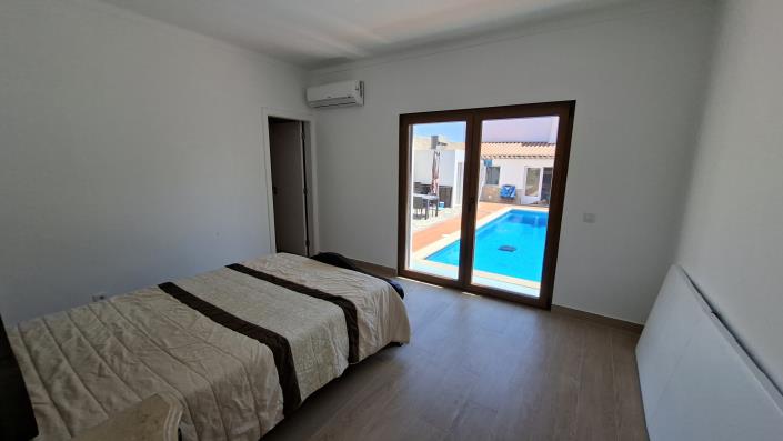 Image No.17-5 Bed House/Villa for sale