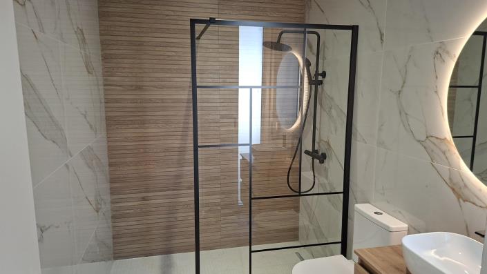 Image No.5-4 Bed House/Villa for sale