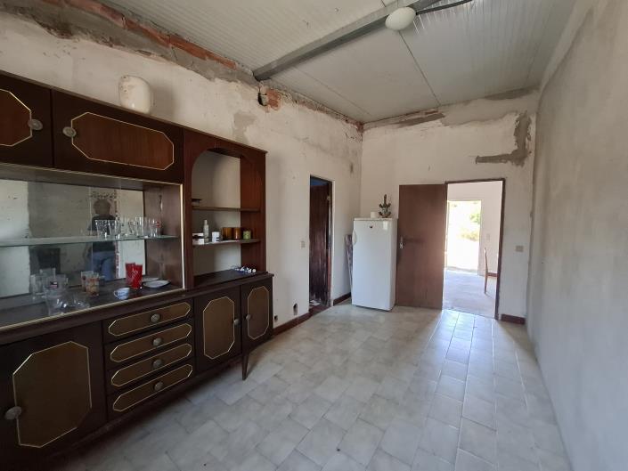 Image No.9-1 Bed House for sale