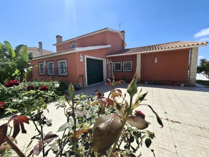 Image No.3-5 Bed House/Villa for sale