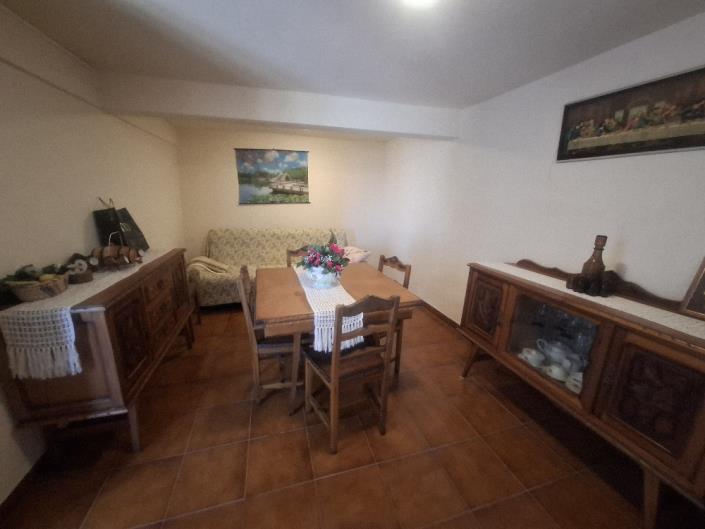 Image No.8-3 Bed Farmhouse for sale